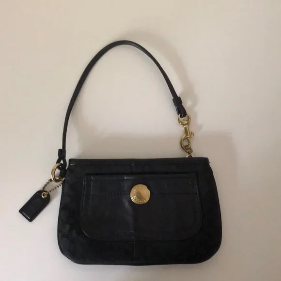 Coach Wristlet (great condition) - Picture 2 of 6